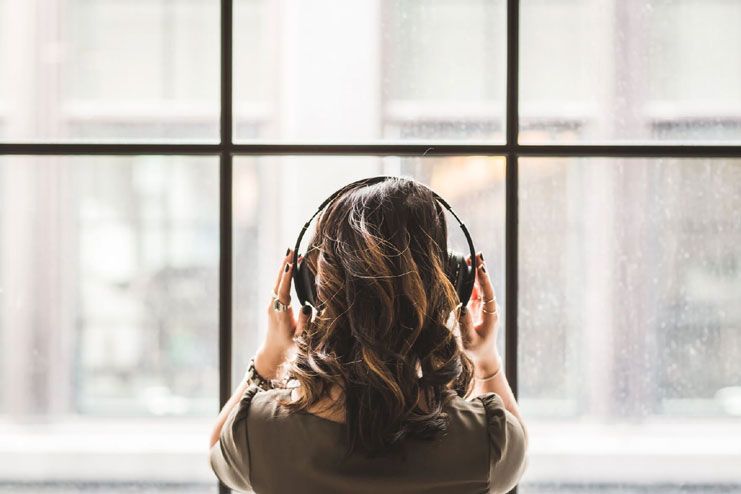 Different types of music to listen during meditation
