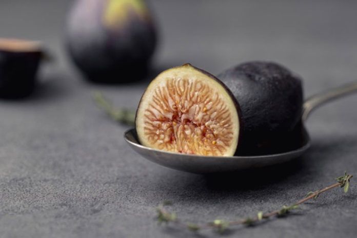 Figs Health Benefits, Risks Nutrition Everything you need to know